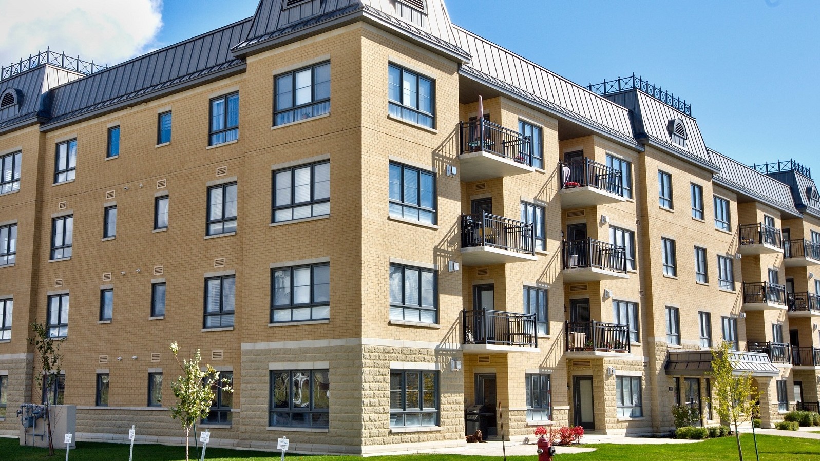 Val-des-Ruisseaux | Rental Condos image-0
