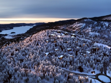 L'hymne des Trembles - New houses in Mont-Tremblant currently building