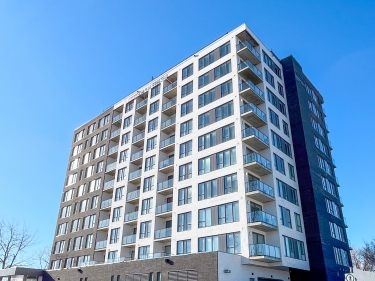 Le Royan - New condos in Laval-sur-le-Lac with elevator with gym: 1 bedroom