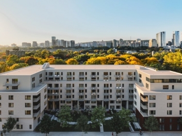 Sherwin condos - New Rentals in HOMA in NDG near a train station: Studio/loft