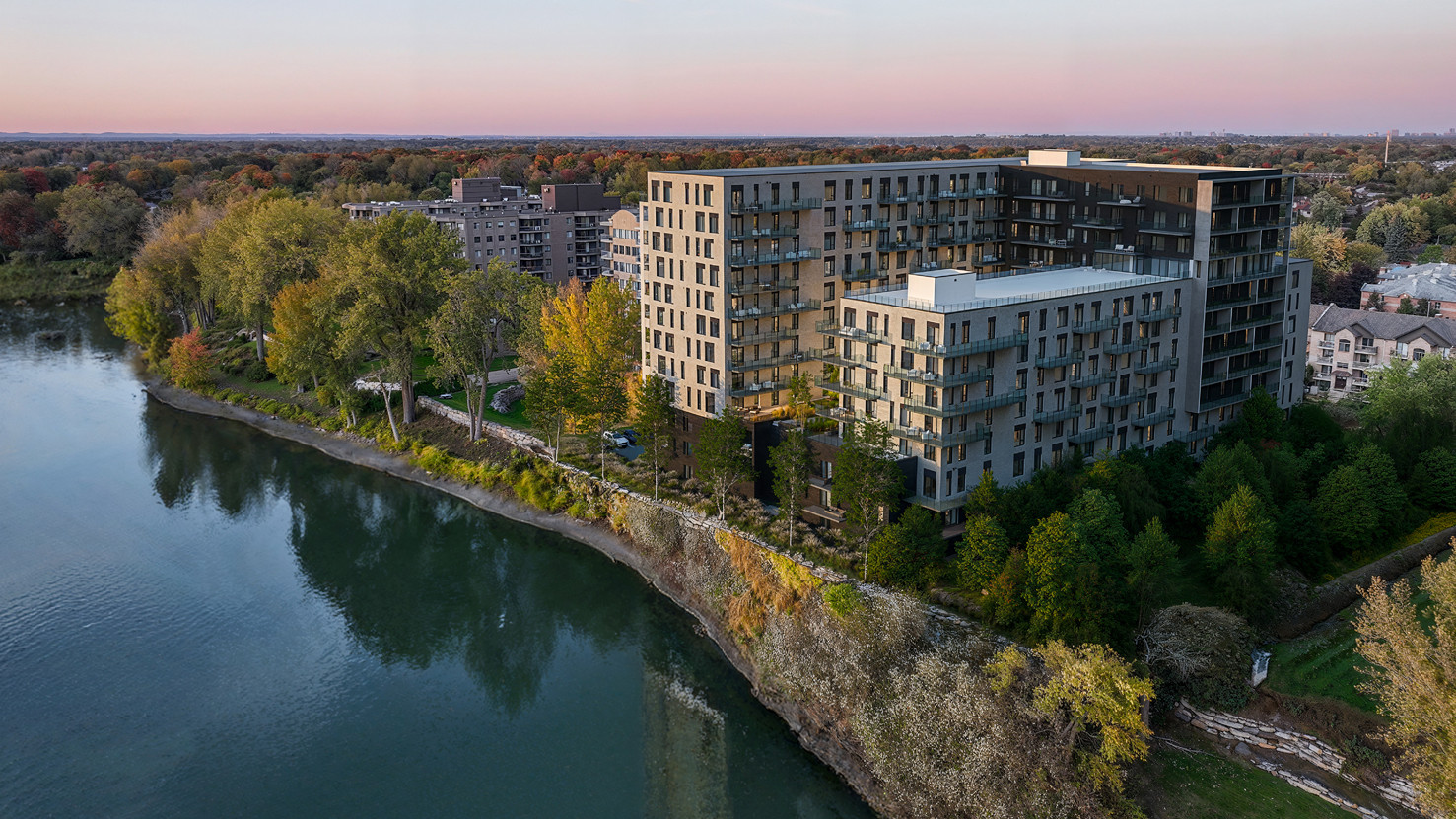 Aqua Riva image-0